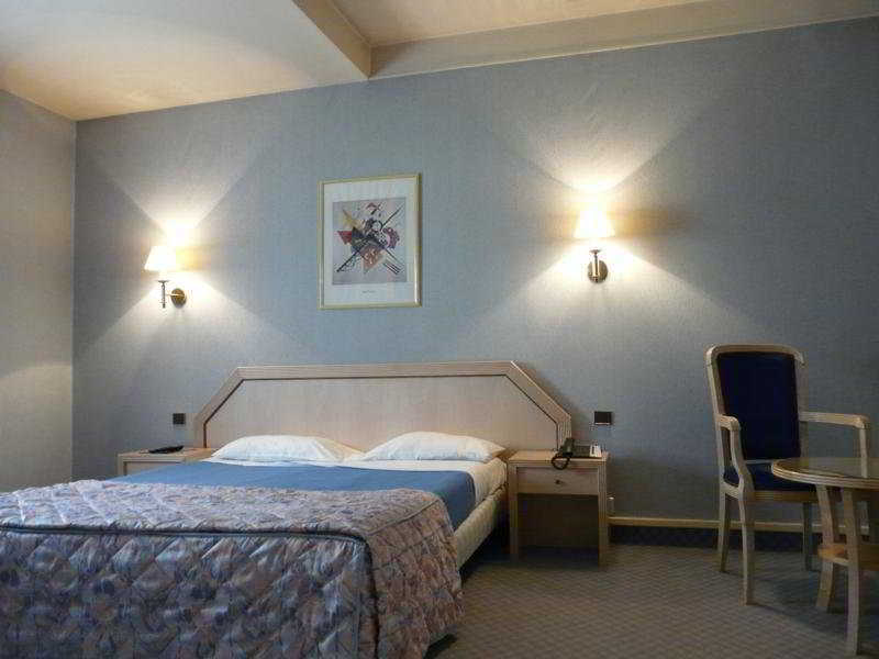 Disneyland Paris Saphir Hotel מראה חיצוני תמונה